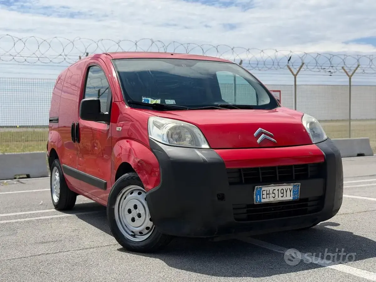 Usata Citroën Nemo 75 CV (55 kW) 2011 Rosso Monovolume