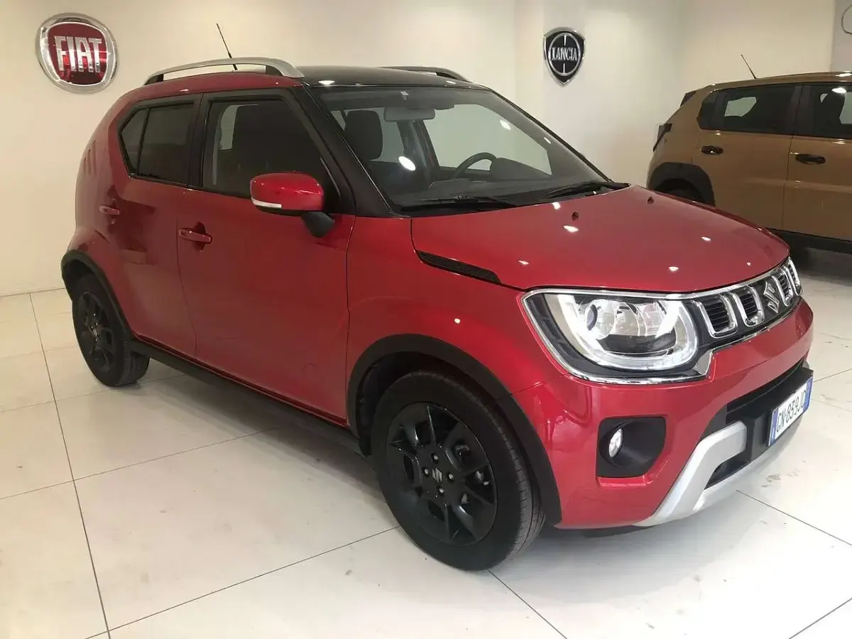Usata Suzuki Ignis 83 CV (61 kW) 2023 Rosso SUV