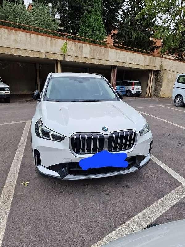 Bianco Usata 2024 BMW X1 xLine SUV | 41.500 € (Super prezzo) - Immagine 1/4
