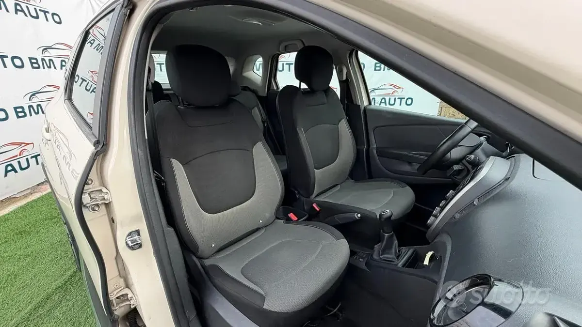Gebraucht Renault Captur 90 PS (66 kW) 2017 Beige SUV