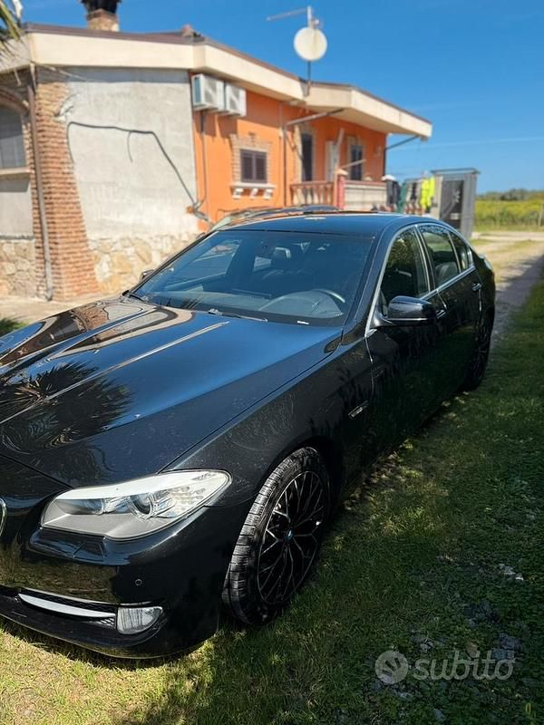 Usata BMW 520 Comfort Edition 184 CV (135 kW) 2012 Berlina