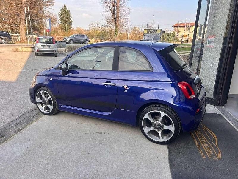 Usata Abarth 500 145 CV (106 kW) 2018 Blu Utilitaria