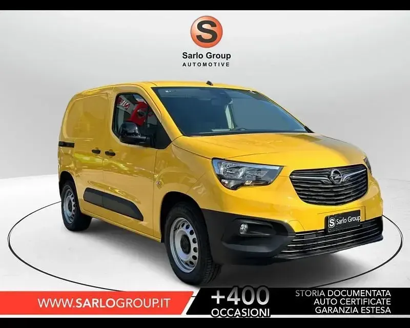 Usata Opel Combo-e Life Edition 56 kW (77 CV) 2024 Giallo Furgone