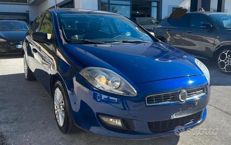 Usata Fiat Bravo Emotion 120 CV (88 kW) 2008 Blu Utilitaria