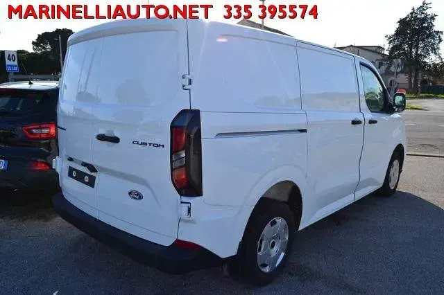 Usata Ford Transit Custom Trend 135 CV (99 kW) 2023 Bianco Furgone