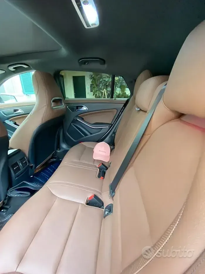 Usata Mercedes CLA220 184 CV (135 kW) 2018 Berlina