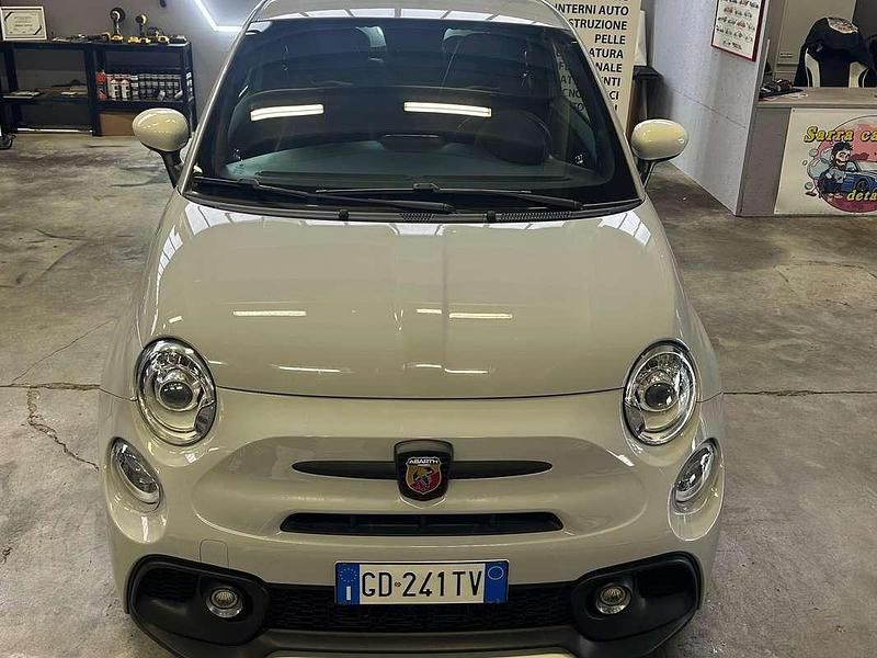 Usata Abarth 595 Esseesse 179 CV (131 kW) 2019 Grigio Utilitaria