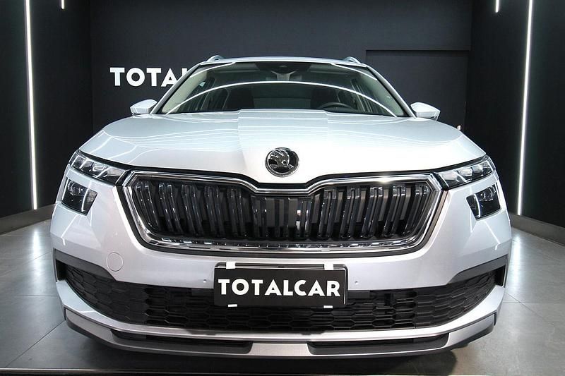 Usata Skoda Kamiq Style 110 CV (80 kW) 2022 Argento SUV
