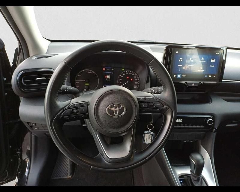 Usata Toyota Yaris Hybrid Active 92 CV (67 kW) 2025 Nero Utilitaria
