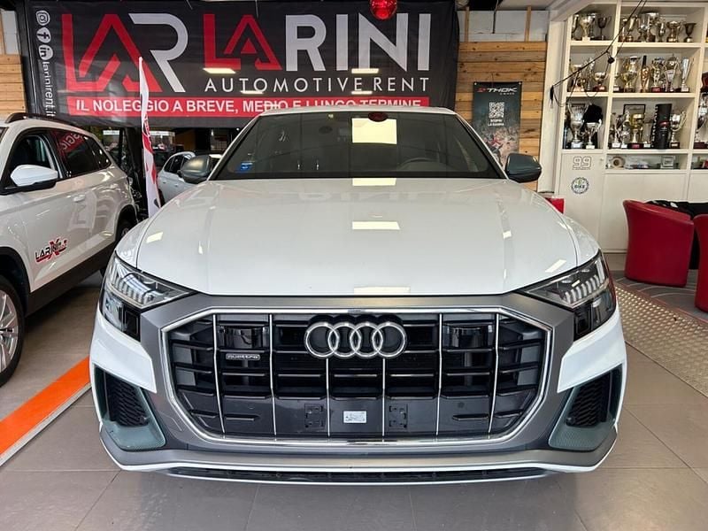 Usata Audi Q8 Sport 286 CV (210 kW) 2019 Bianco SUV