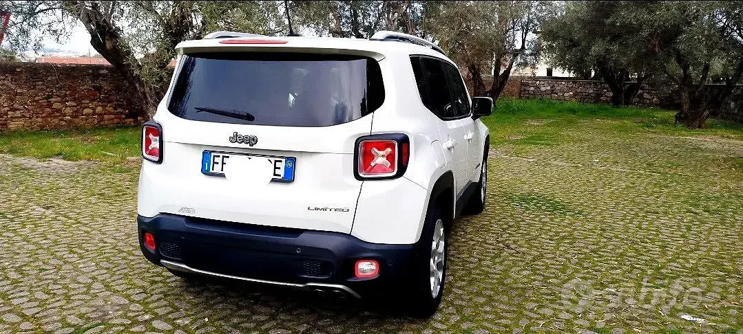 Usata Jeep Renegade 120 CV (88 kW) 2016 SUV