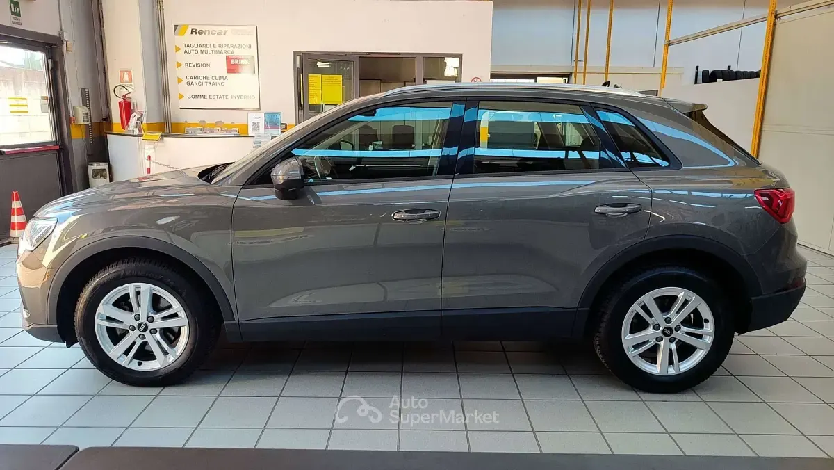 Usata Audi Q3 Advanced 150 CV (110 kW) 2023 Grigio SUV