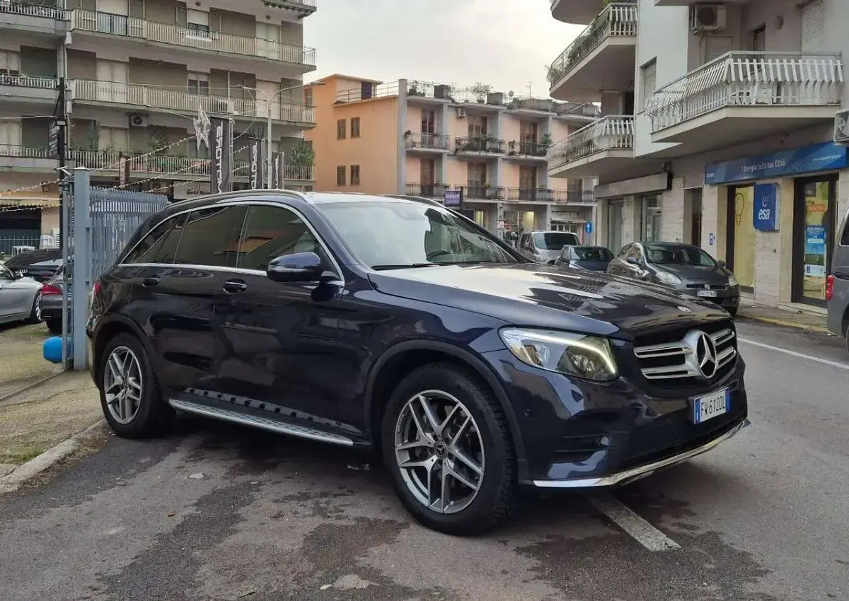 Gebraucht Mercedes GLC250 Premium 204 PS (150 kW) 2019 Weiß SUV