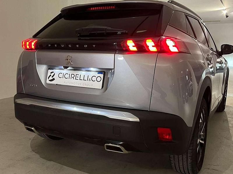 Usata Peugeot 2008 Allure 131 CV (96 kW) 2020 Grigio SUV