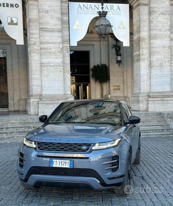 Usata Land Rover Range Rover evoque First Edition 180 CV (132 kW) 2019 Grigio SUV