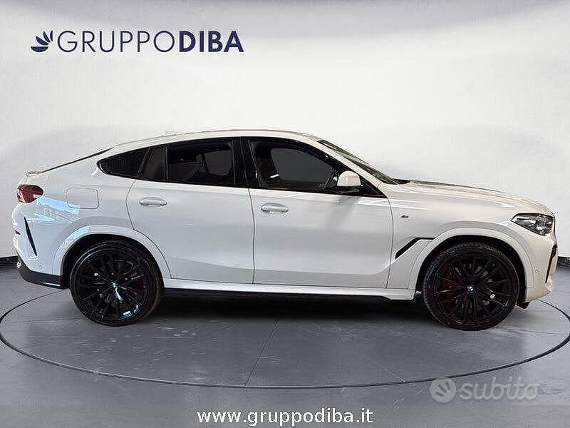 Usata BMW X6 M Sport 340 CV (250 kW) 2021 Bianco SUV