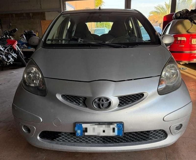 Usata Toyota Aygo Sol 54 CV (39 kW) 2007 Utilitaria