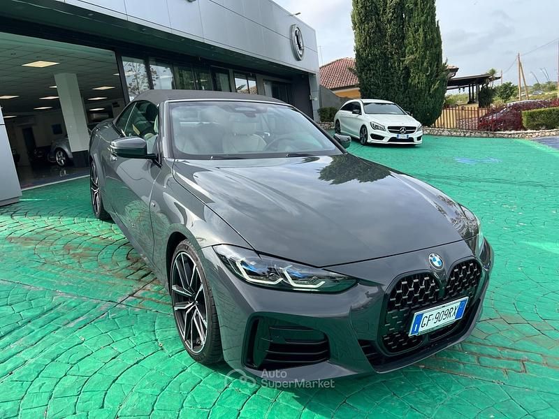 Usata BMW M440 374 CV (275 kW) 2021 Grigio Berlina
