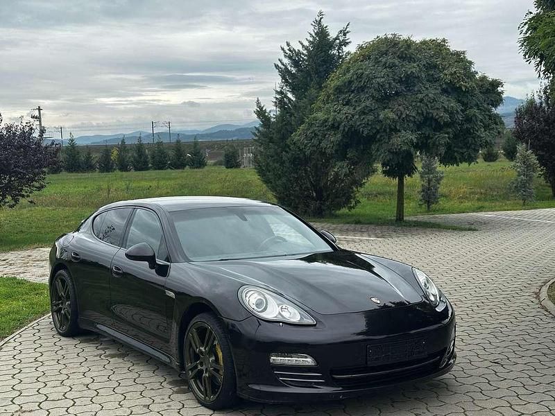 Usata Porsche Panamera 299 CV (219 kW) 2011 Nero Berlina