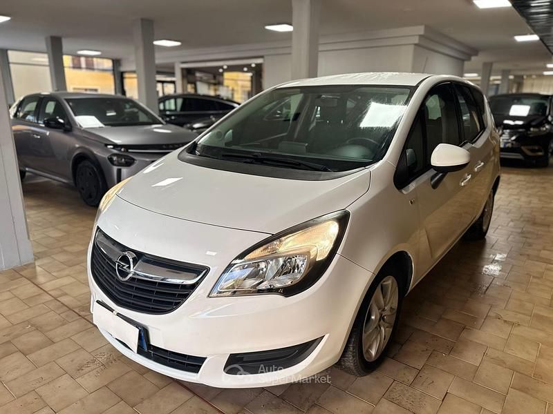 Usata Opel Meriva 120 CV (88 kW) 2014 Monovolume