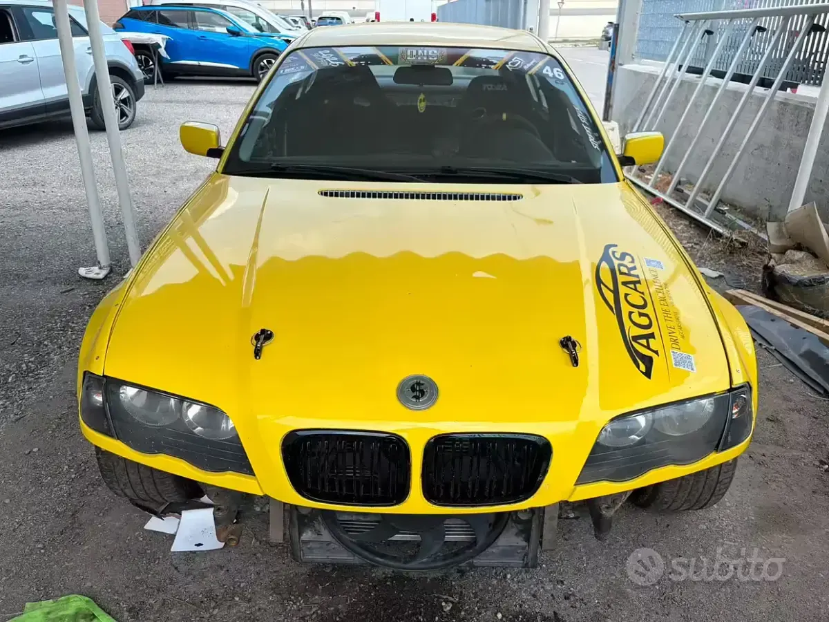 Usata BMW 328 Efficient Dynamics 193 CV (141 kW) 1998 Berlina