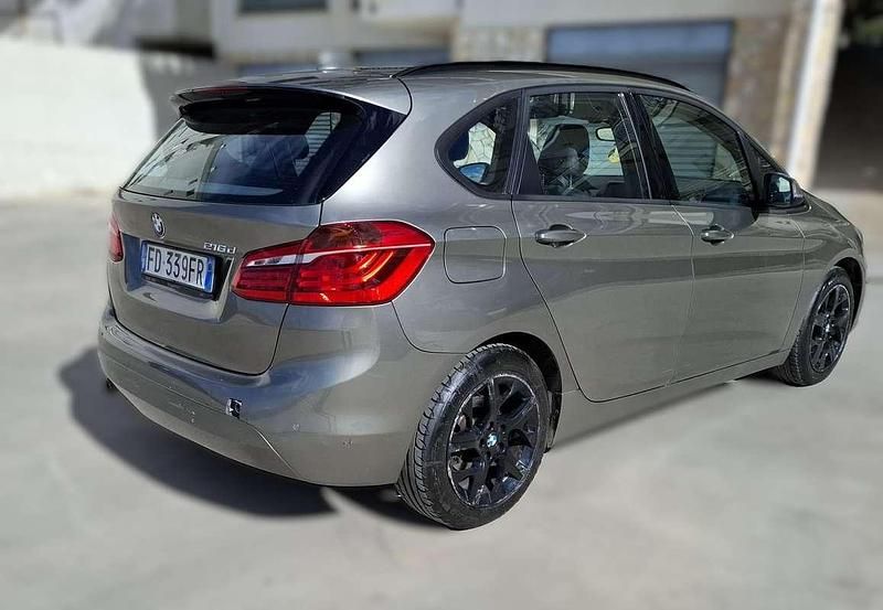 Usata BMW 216 Active Tourer Advantage 116 CV (85 kW) 2016 Argento Monovolume