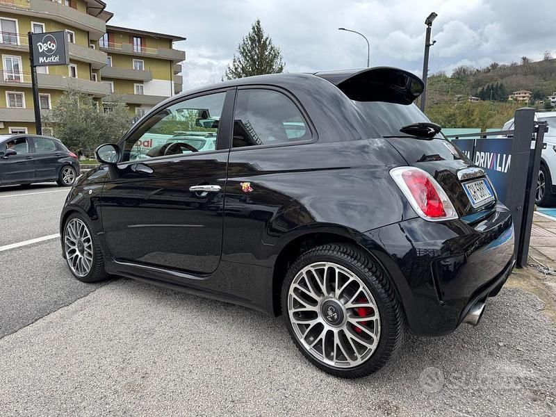 Usata Abarth 500 134 CV (98 kW) 2011 Nero Utilitaria