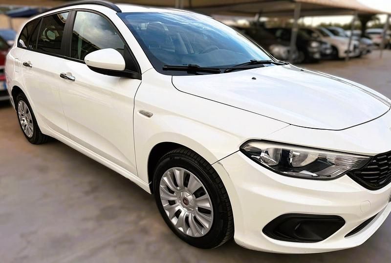 Usata Fiat Tipo Business 95 CV (69 kW) 2017 Bianco Station wagon
