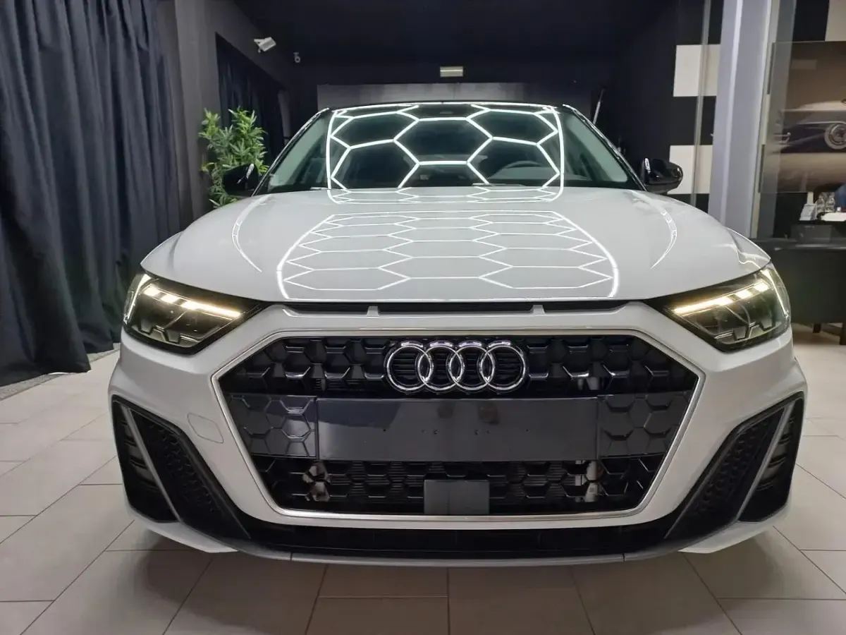 Nuova Audi A1 S-Line 115 CV (84 kW) 2026 Bianco SUV