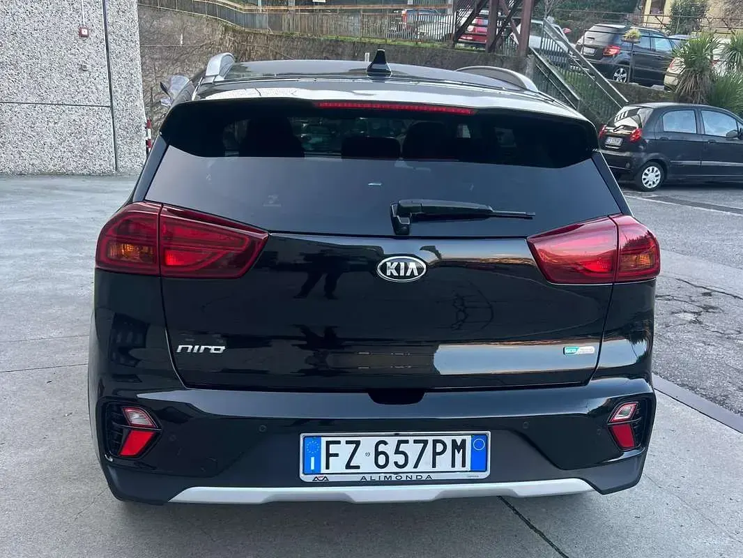 Usata Kia Niro 105 CV (77 kW) 2020 Nero SUV