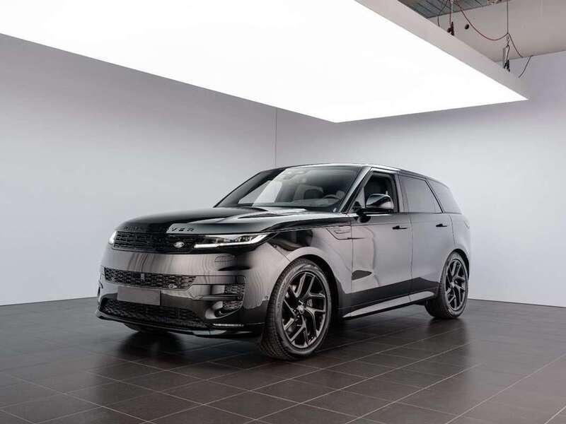Usato 2024 Land Rover Range Rover Sport 3.0 El_Benzin 400 CV (142.900 €)