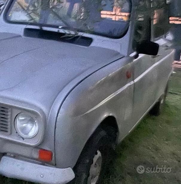 Grigio Usata 1982 Renault R4 | 4500 € - Immagine 1/4