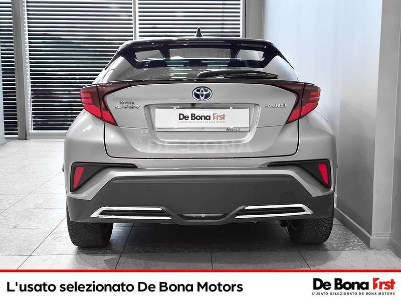 Usata Toyota C-HR Active 122 CV (89 kW) 2020 Argento SUV