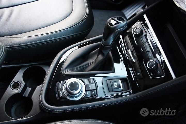 Usata BMW 216 Luxury Line 115 CV (84 kW) 2015 Grigio Station wagon