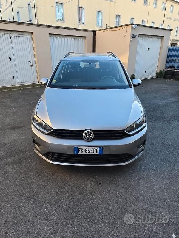 Usata VW Golf Sportsvan 90 CV (66 kW) 2018 Grigio Monovolume
