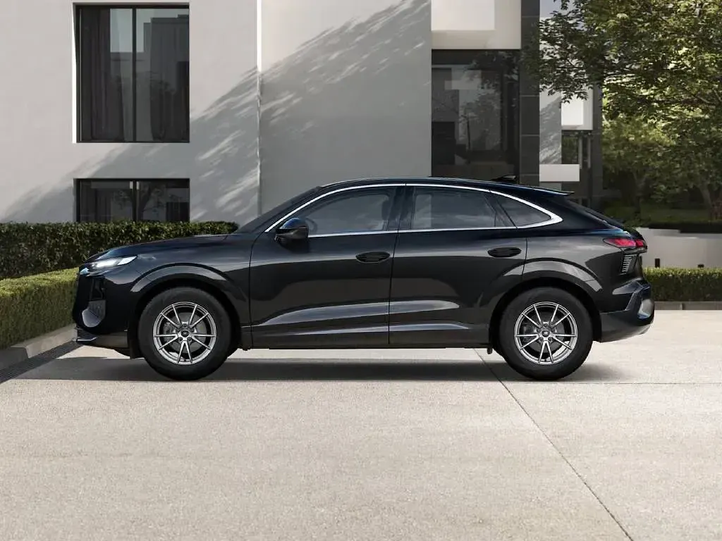 Nuova Audi Q3 Sportback Advanced Plus 150 CV (110 kW) 2026 Nero mito metallizzato SUV