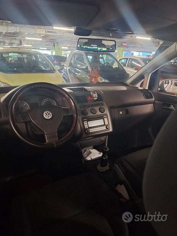 Usata VW Touran 101 CV (74 kW) 2008 Grigio Monovolume