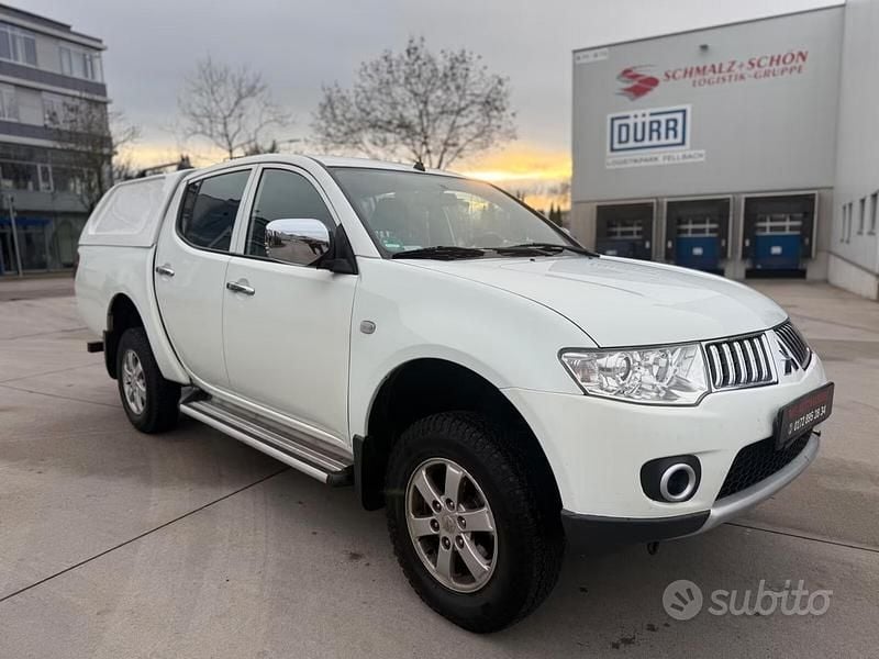 Bianco Usata 2011 Mitsubishi L200 Invite Pick-up | 12.000 € (Super prezzo) - Immagine 1/4