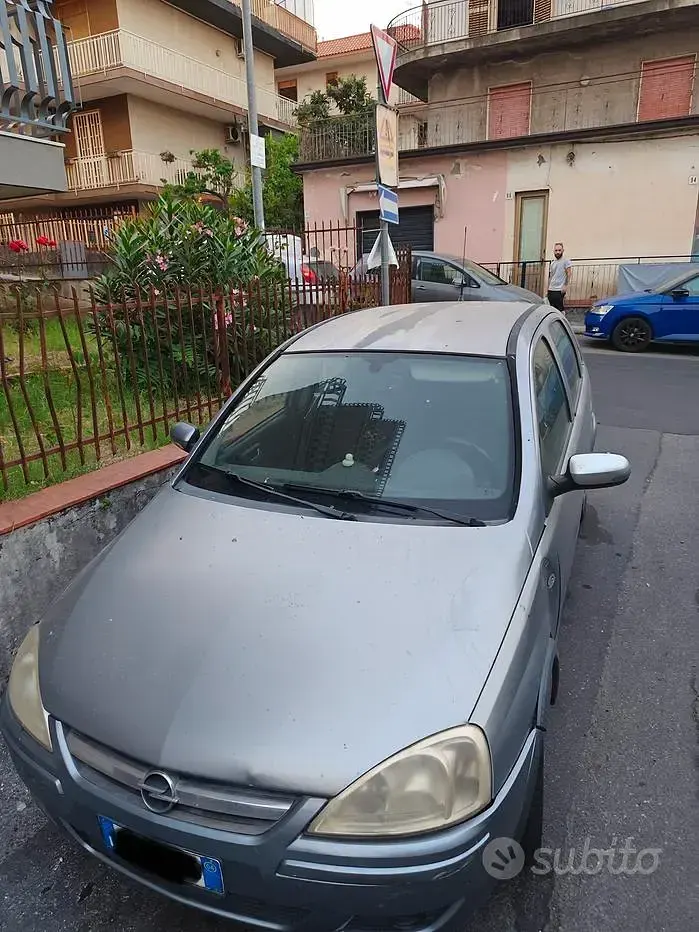 Usata Opel Corsa 2004 Grigio Utilitaria