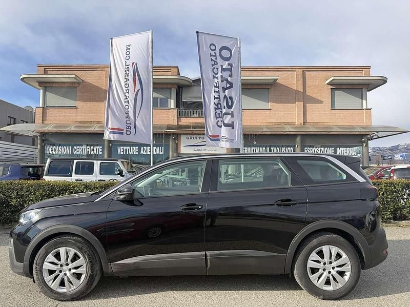 Usata Peugeot 5008 Active 131 CV (96 kW) 2020 Nero Monovolume