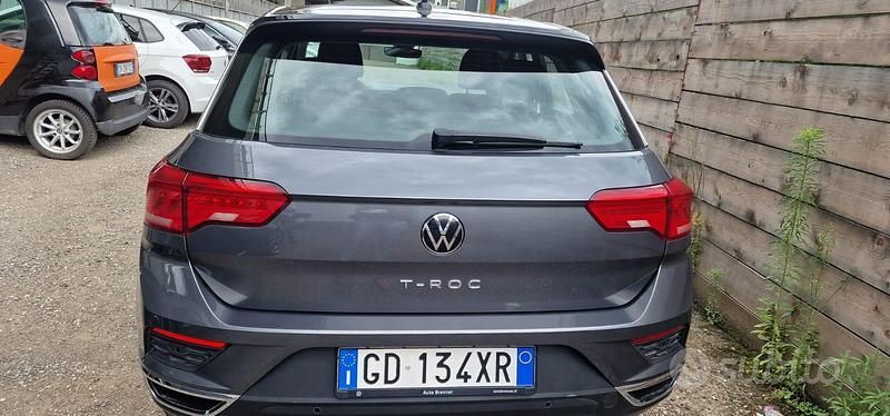 Usata VW T-Roc Style 150 CV (110 kW) 2021 Argento SUV