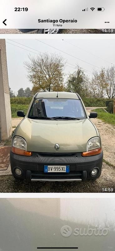 Verde Usata 2001 Renault Kangoo Monovolume | 2000 € - Immagine 1/4