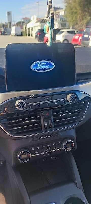 Usata Ford Kuga Titanium 152 CV (111 kW) 2020 Nero SUV