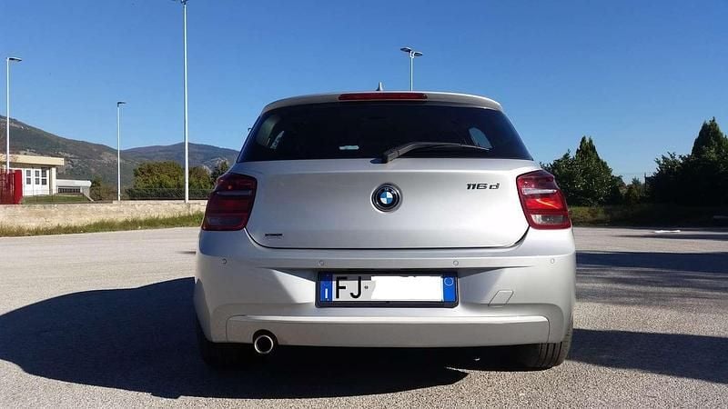 Usata BMW 116 Efficient Dynamics 116 CV (85 kW) 2017 Grigio Utilitaria