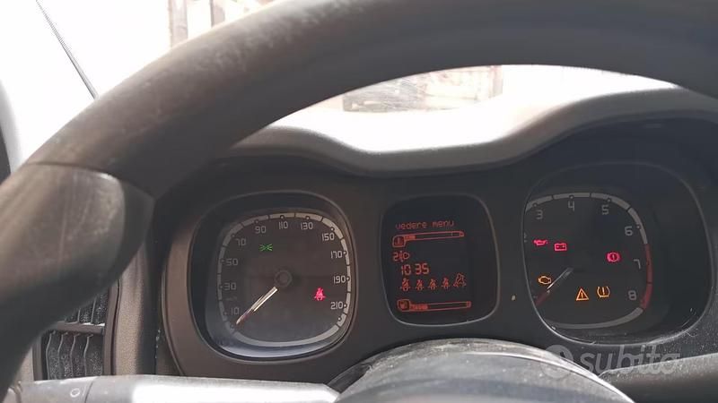 Usata Fiat Panda 69 CV (50 kW) 2015 Grigio Utilitaria
