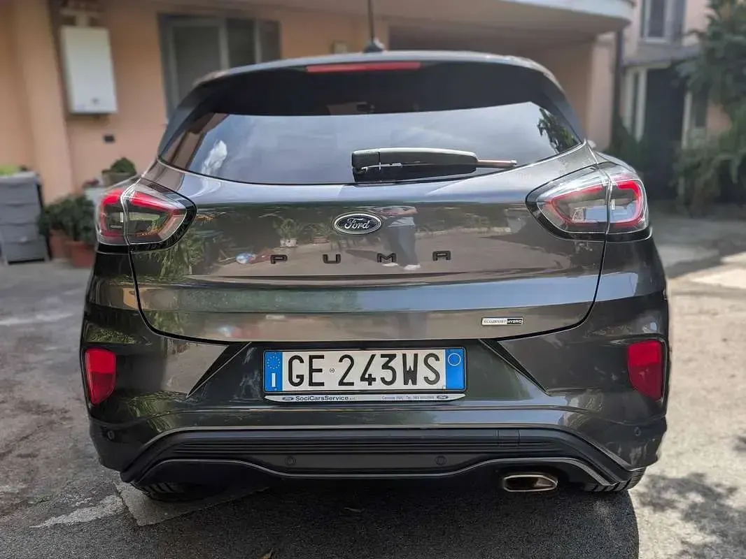 Usata Ford Puma ST-Line 125 CV (91 kW) 2021 Grigio SUV