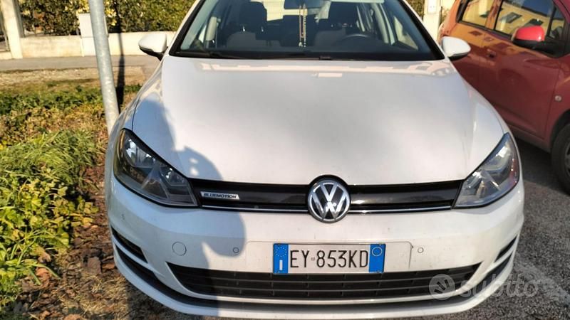 Usata VW Golf VII 110 CV (80 kW) 2015 Bianco Berlina