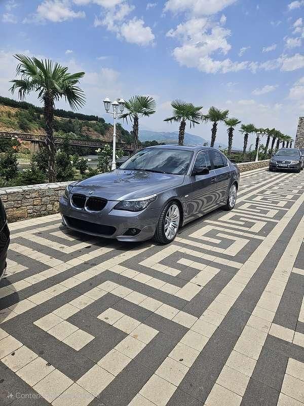 Usata BMW 530 197 CV (144 kW) 2007 Grigio Berlina