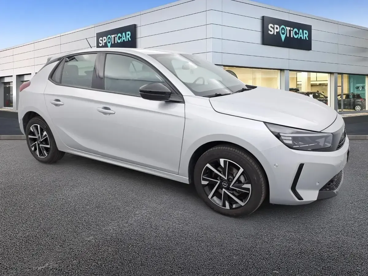 Usata Opel Corsa 101 CV (74 kW) 2025 Bianco Utilitaria