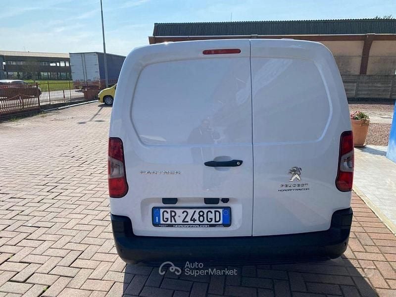 Usata Peugeot Partner S 102 CV (75 kW) 2023 Bianco Monovolume